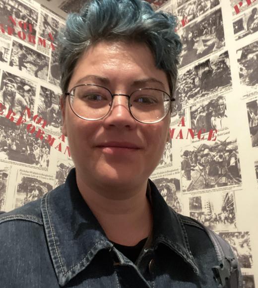 An image of Harlin/Hayley Steele inside Adrian Piper's art piece "Art for the Art World Surface Pattern" (1976) at the SF MOMA.